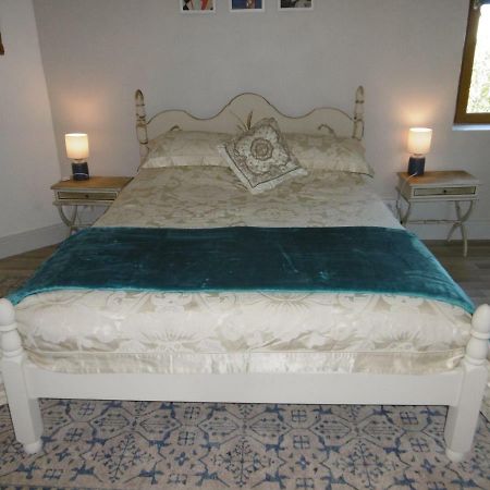 Le Chat Qui Peche B&B Chateauneuf-la-Foret Ngoại thất bức ảnh