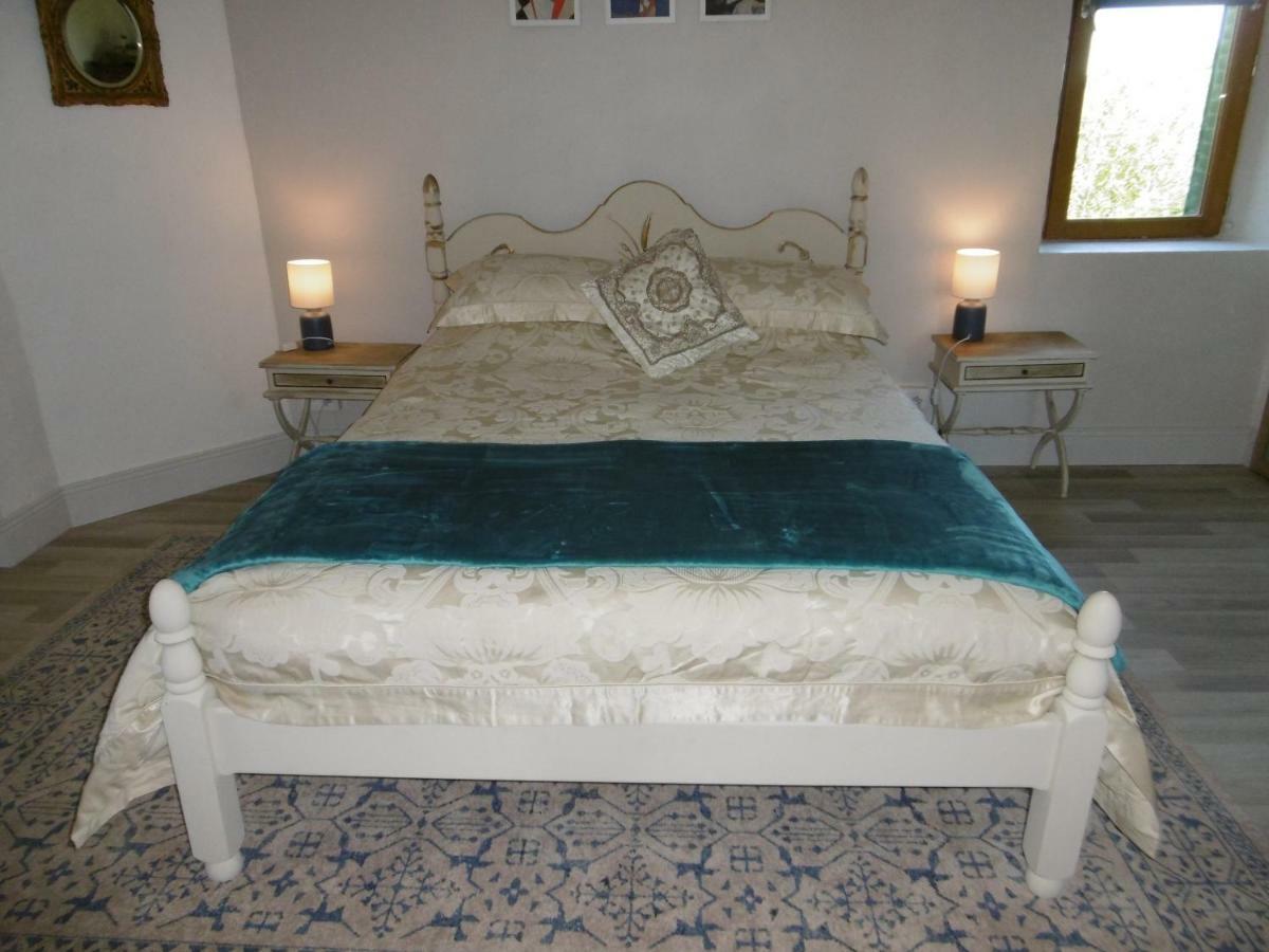 Le Chat Qui Peche B&B Chateauneuf-la-Foret Ngoại thất bức ảnh