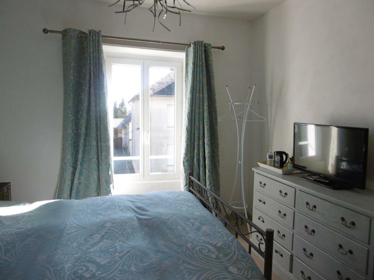 Le Chat Qui Peche B&B Chateauneuf-la-Foret Ngoại thất bức ảnh