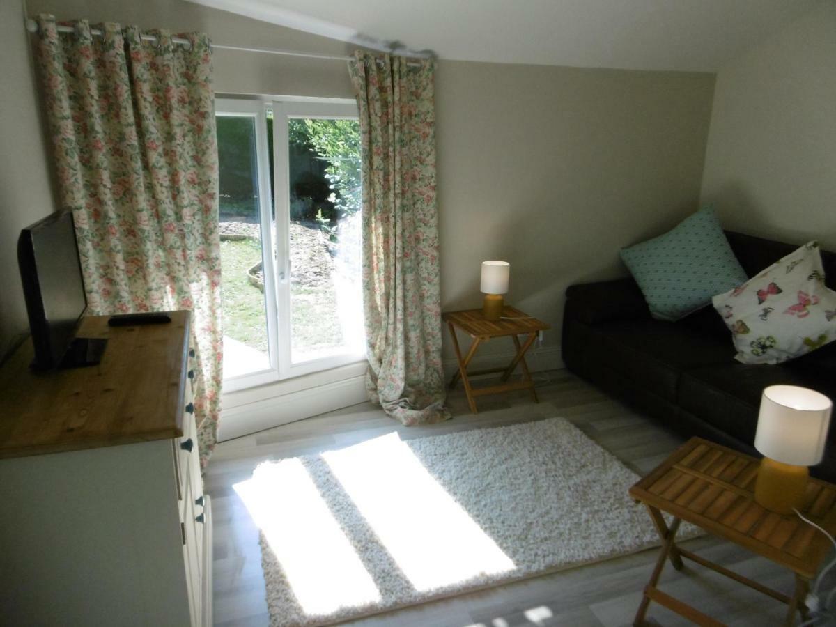 Le Chat Qui Peche B&B Chateauneuf-la-Foret Ngoại thất bức ảnh