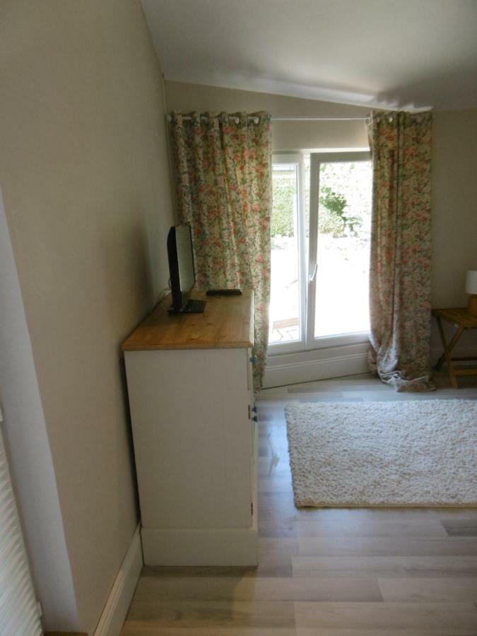 Le Chat Qui Peche B&B Chateauneuf-la-Foret Ngoại thất bức ảnh