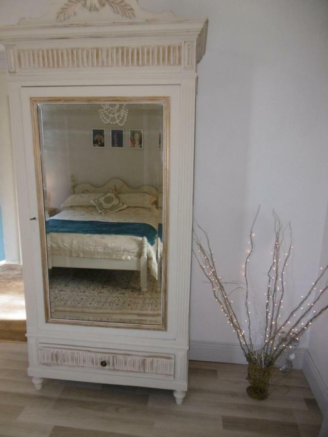 Le Chat Qui Peche B&B Chateauneuf-la-Foret Ngoại thất bức ảnh